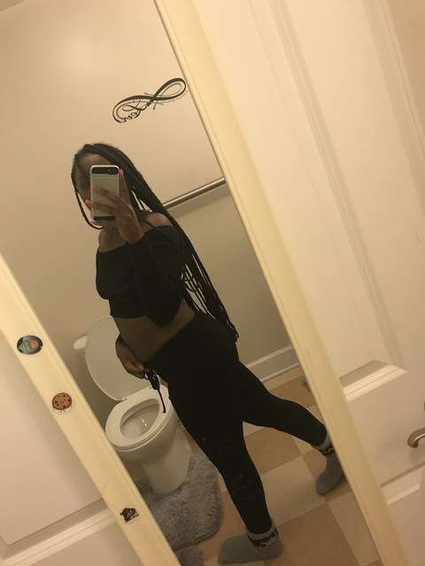 lil_cannon_ header picture leakfans.com