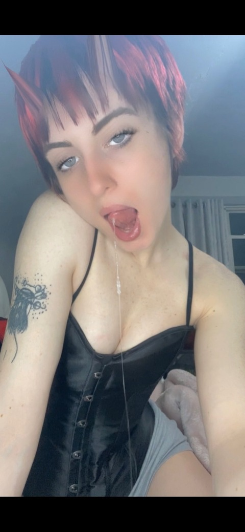 lilbadddiiieee header picture leakfans.com