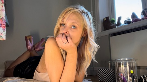 lindaaaamarieeee header picture leakfans.com