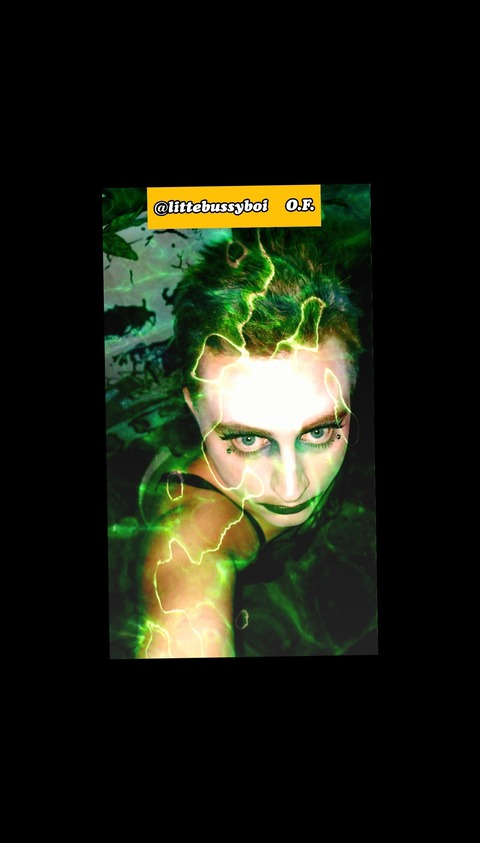 littlebussyboy header picture leakfans.com