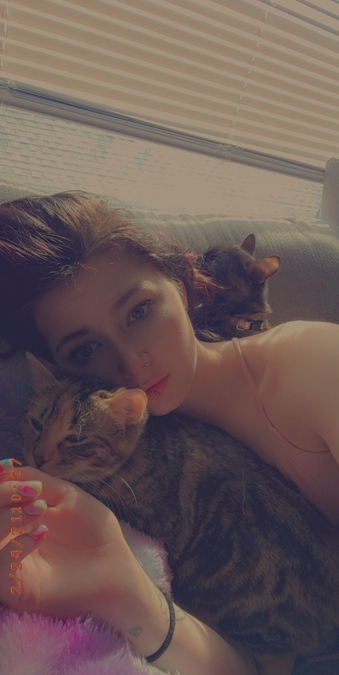 littlesunshine5 header picture leakfans.com