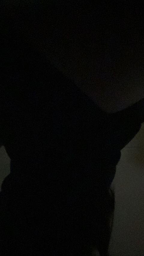 lizuruni header picture leakfans.com