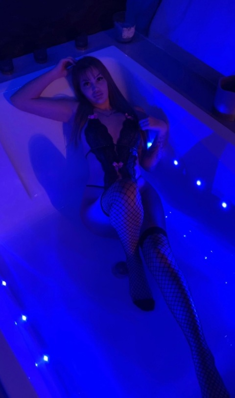 lizuss20 header picture leakfans.com