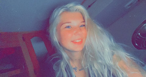 logankay20 header picture leakfans.com