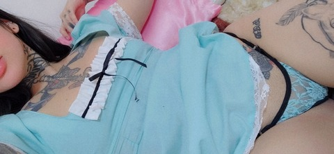 lola.spit header picture leakfans.com