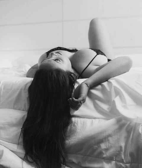 lolitahaze header picture leakfans.com