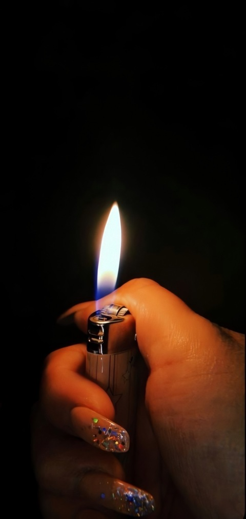 lolla.blue056 header picture leakfans.com