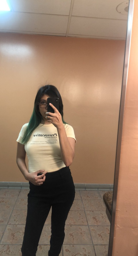 lolly.swirls header picture leakfans.com