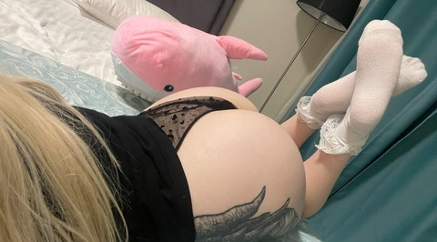 lolly_tyan header picture leakfans.com