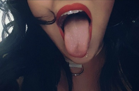 lonesomehousewife69 header picture leakfans.com