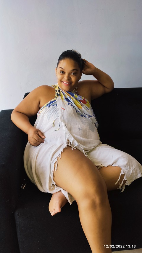 longtonguegoddess28 header picture leakfans.com