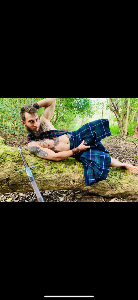 lordwilliam21 header picture leakfans.com