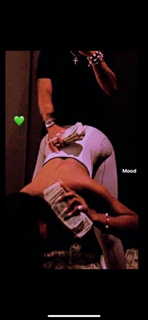 loudjuice header picture leakfans.com