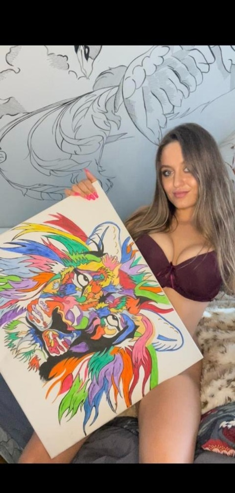 louise.bour header picture leakfans.com