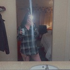 lovelylilly93 profile picture leakfans.com