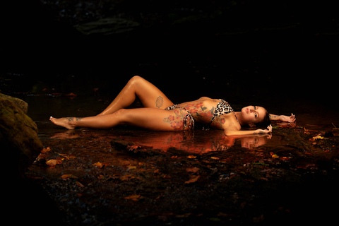 lovelymomo header picture leakfans.com