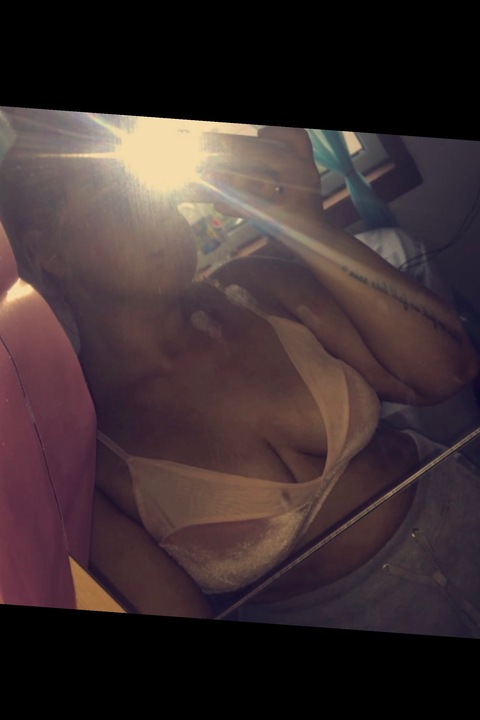 loz_xx header picture leakfans.com