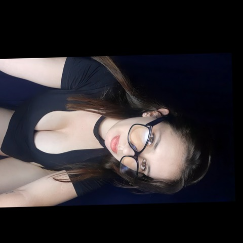 luanixx header picture leakfans.com