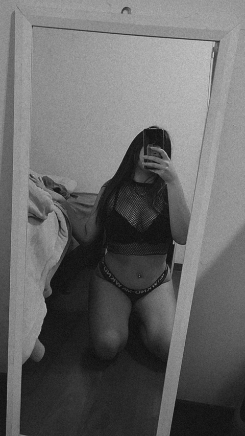 lunnawitch header picture leakfans.com