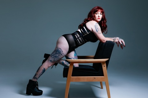 mackblack33 header picture leakfans.com