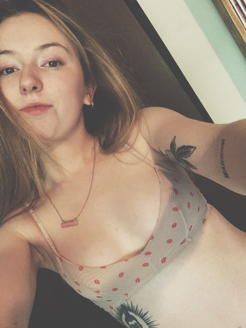 madsonly header picture leakfans.com