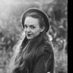 mama_v_sukni profile picture leakfans.com