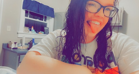 mamakayy95 header picture leakfans.com