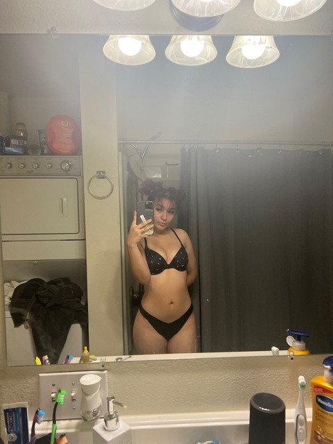 mamij99912 header picture leakfans.com