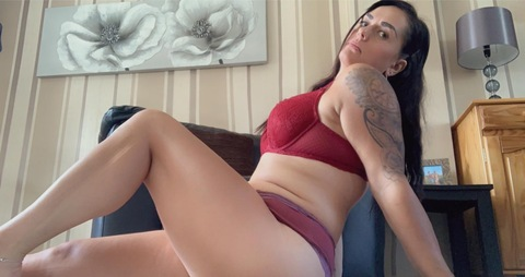 mature-mom-free header picture leakfans.com