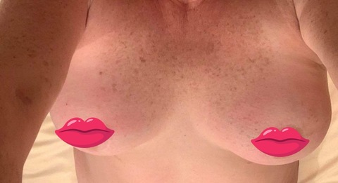 maturemilf4u header picture leakfans.com