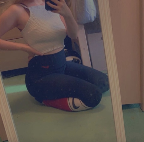 mckayla00 header picture leakfans.com