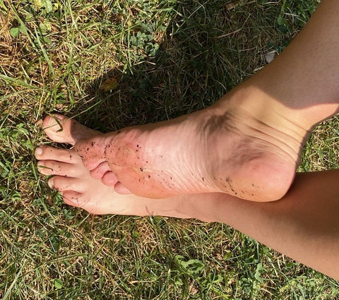 meghansparkles16 header picture leakfans.com