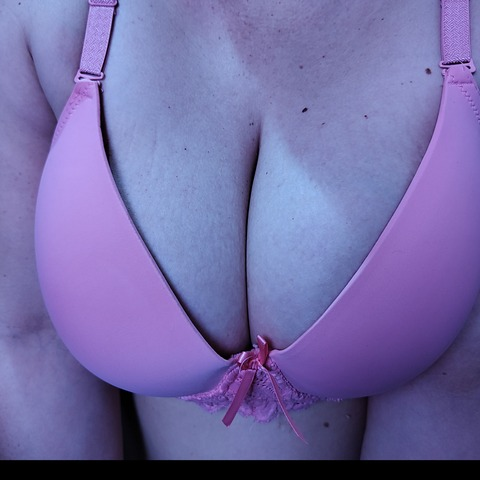 merena5972 header picture leakfans.com