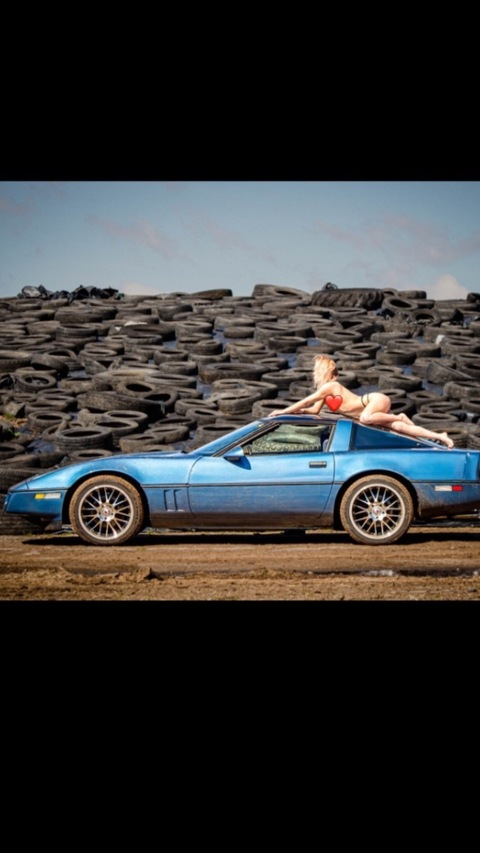 mia-jelinkova header picture leakfans.com