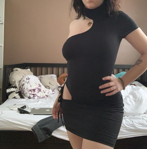 mia_brat header picture leakfans.com