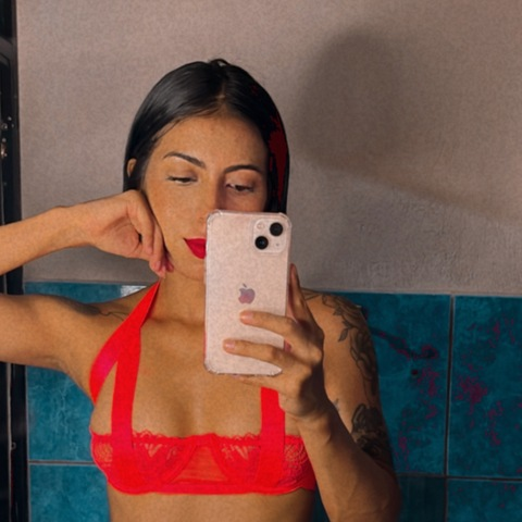 miahfmn2 header picture leakfans.com