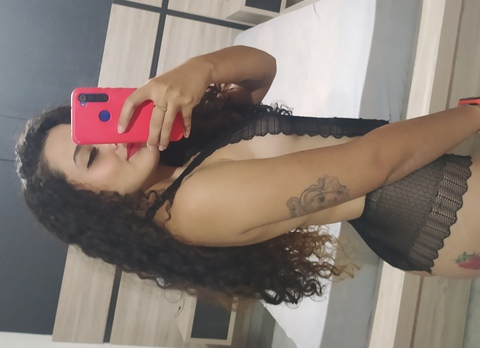 miihh header picture leakfans.com