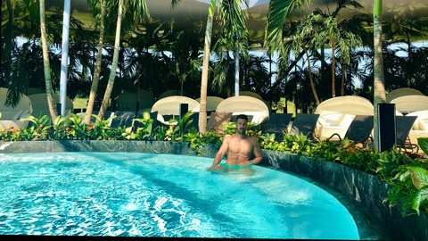 mike_abbs header picture leakfans.com