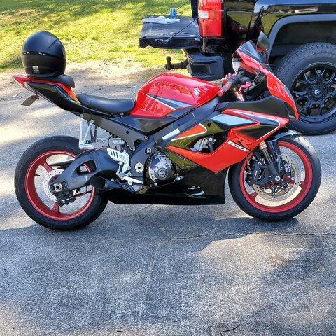 mikey_lks_her_88 header picture leakfans.com