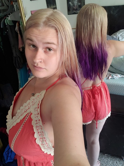 milf94 header picture leakfans.com