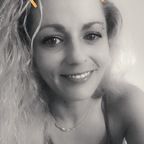 milfmommy83 profile picture