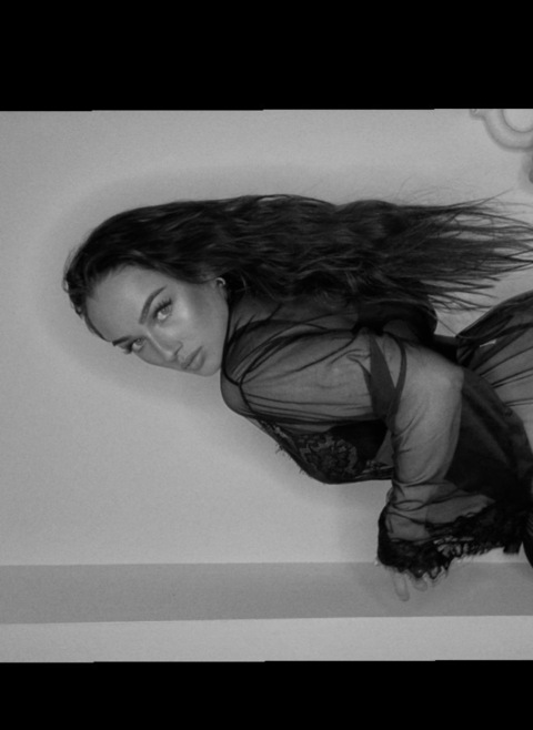 mimi9469 header picture leakfans.com