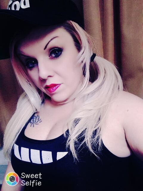 misbehavin header picture leakfans.com