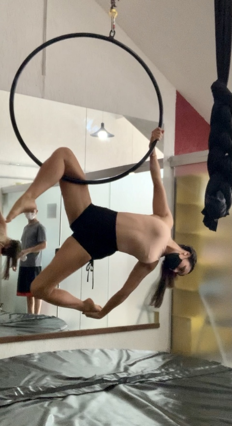 misbell header picture leakfans.com