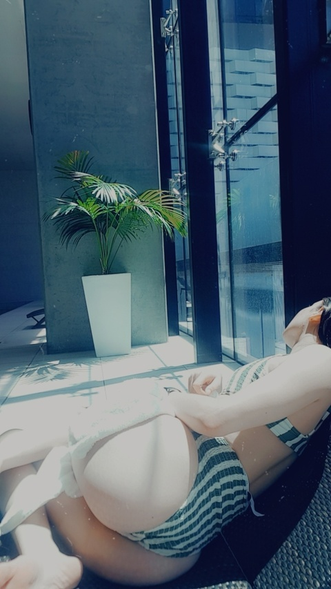 missbabyjenn header picture leakfans.com