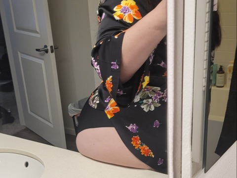 misses.atwood header picture leakfans.com