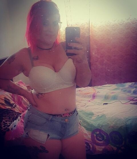 missflee header picture leakfans.com