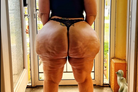 misshourglass header picture leakfans.com