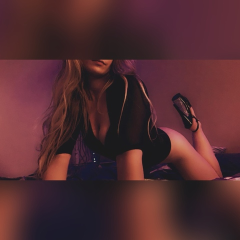 Header of missmaggiemay22