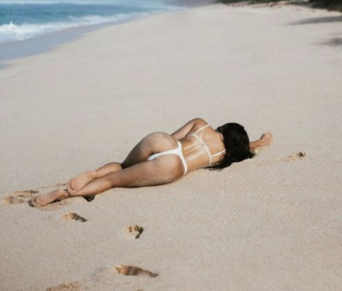 missnikipea header picture leakfans.com